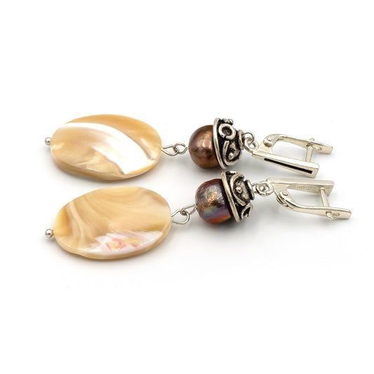 Mother-of-pearl earrings