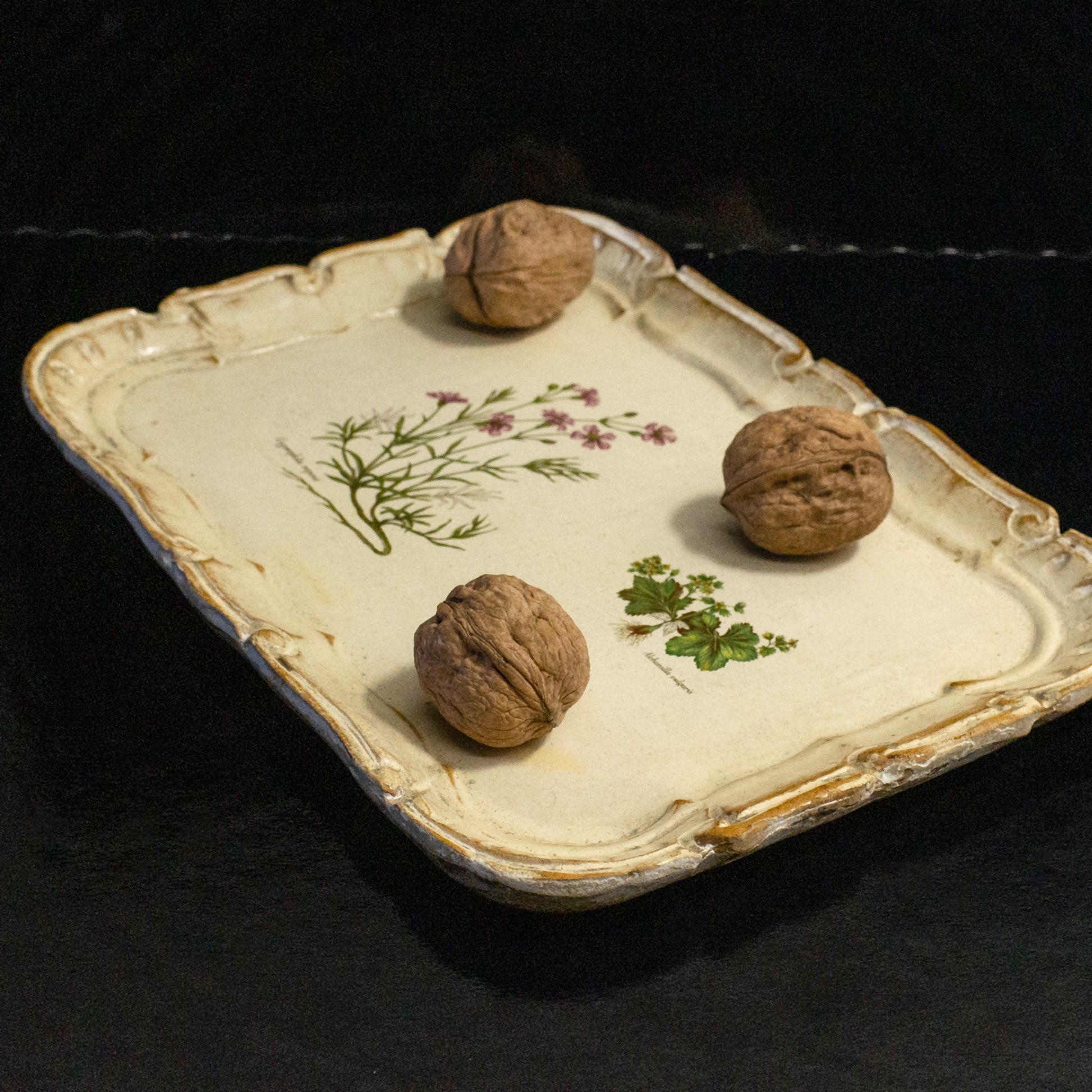 Botanical tray