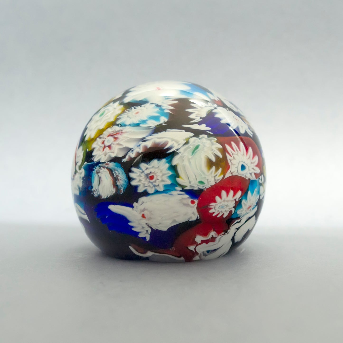 Murano glass paperweight