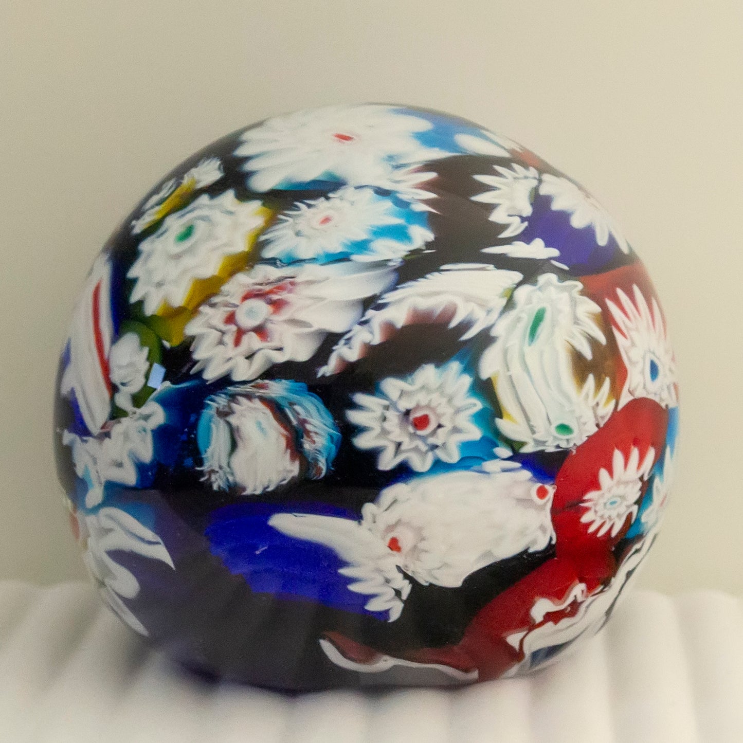 Murano glass paperweight