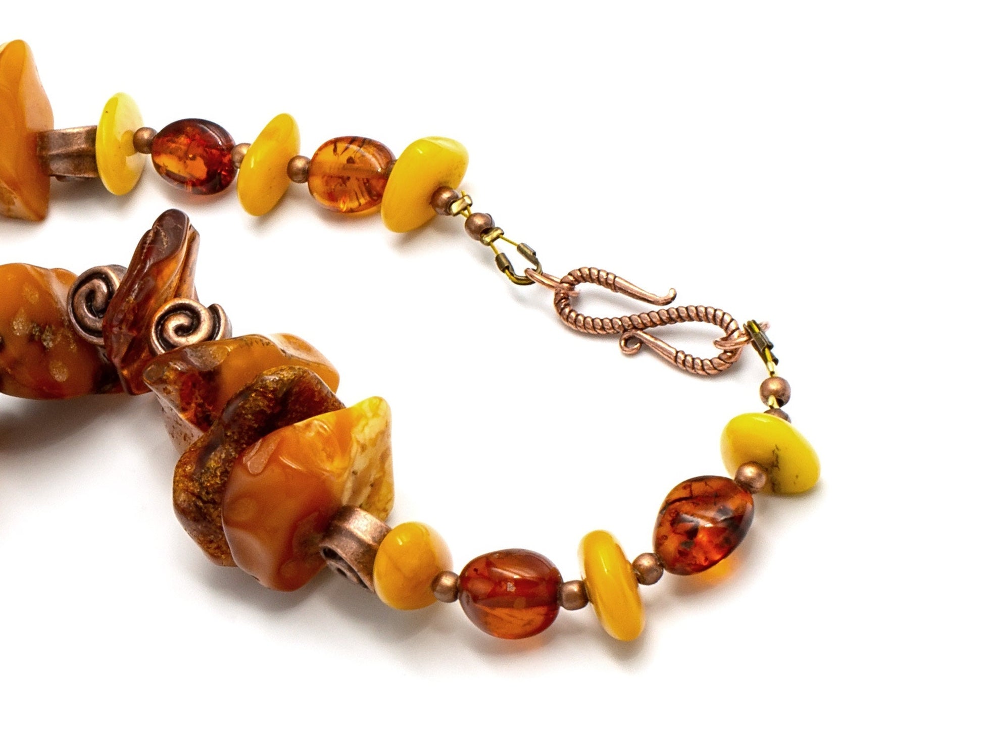 Vintage style amber necklace