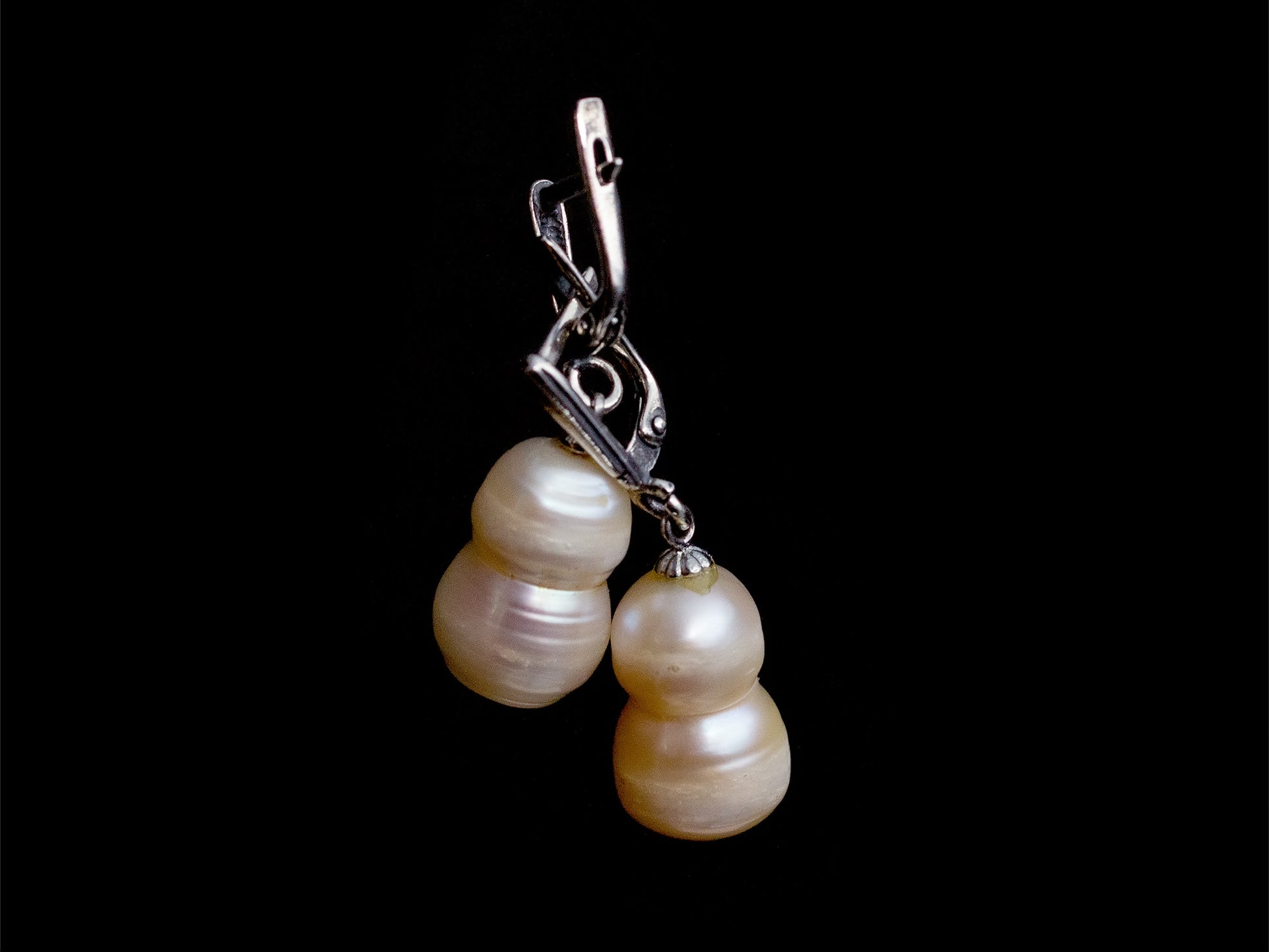 Pearl earrings